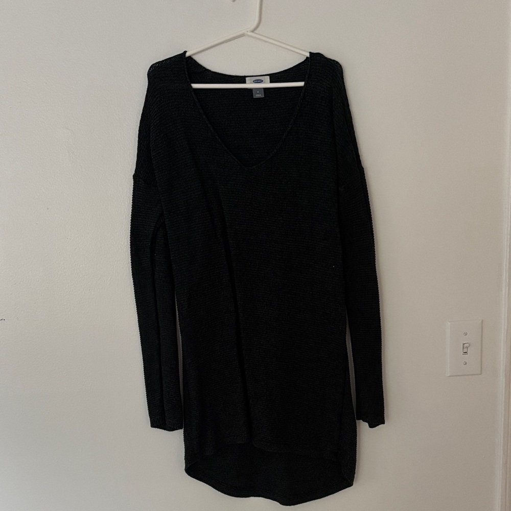 Old Navy Black V-Neck Sweater